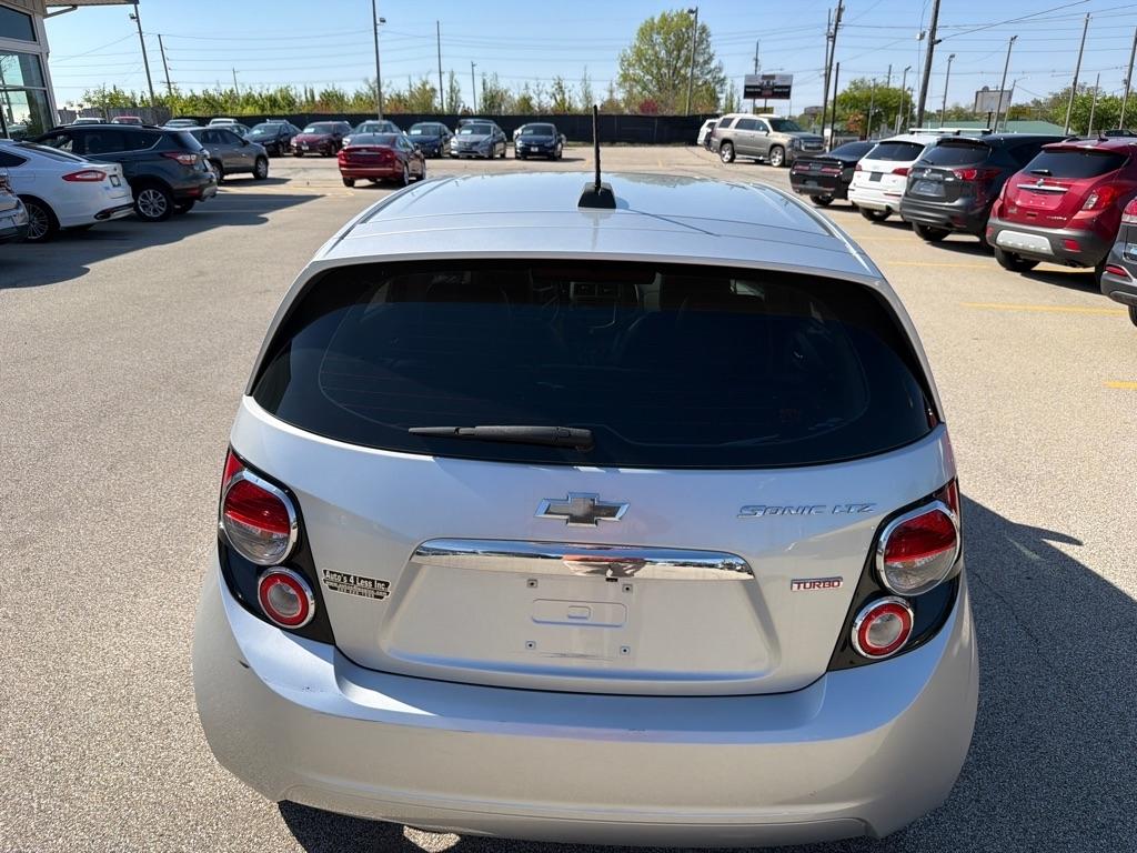 Chevrolet Sonic 5dr HB Auto LTZ 2015