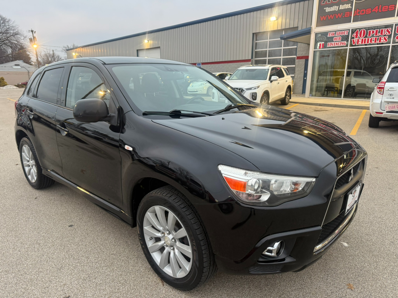 Mitsubishi Outlander Sport 2WD 4dr CVT SE 2011