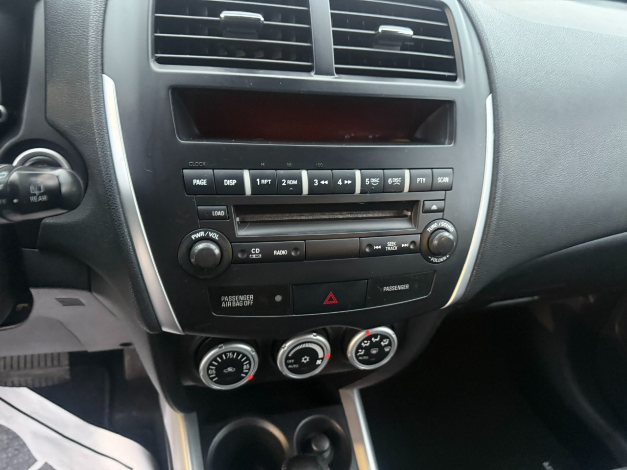 Mitsubishi Outlander Sport 2WD 4dr CVT SE 2011