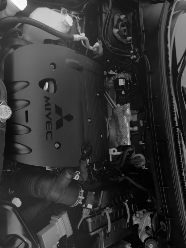 Mitsubishi Outlander Sport 2WD 4dr CVT SE 2011