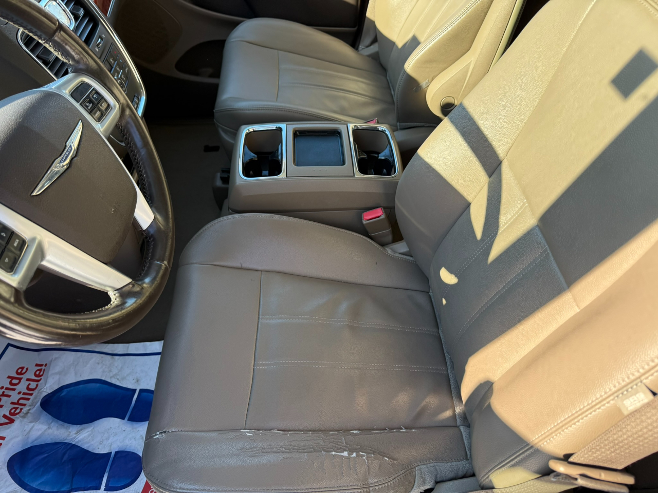 Chrysler Town & Country 4dr Wgn Touring 2013