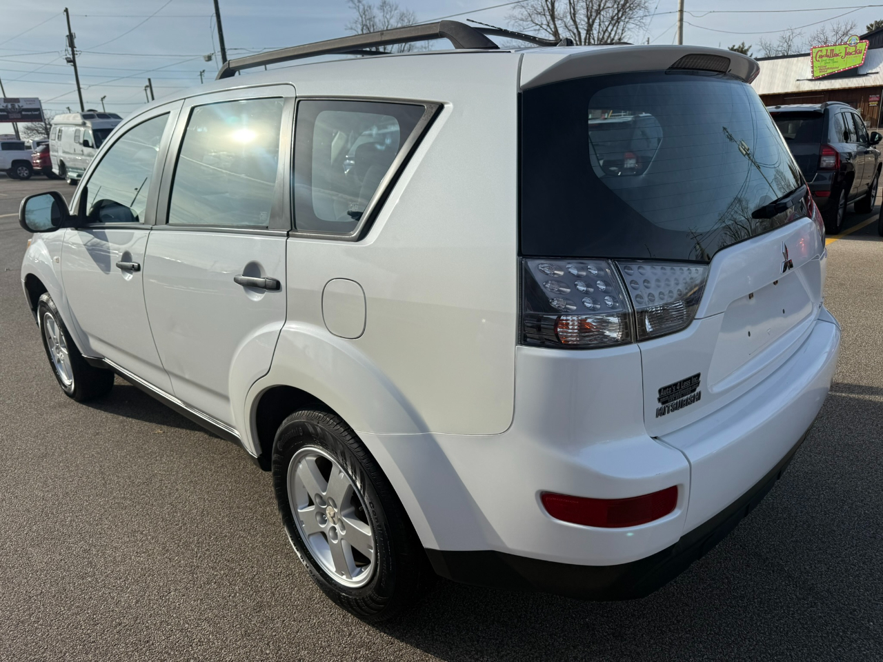 Mitsubishi Outlander 2WD 4dr ES 2008