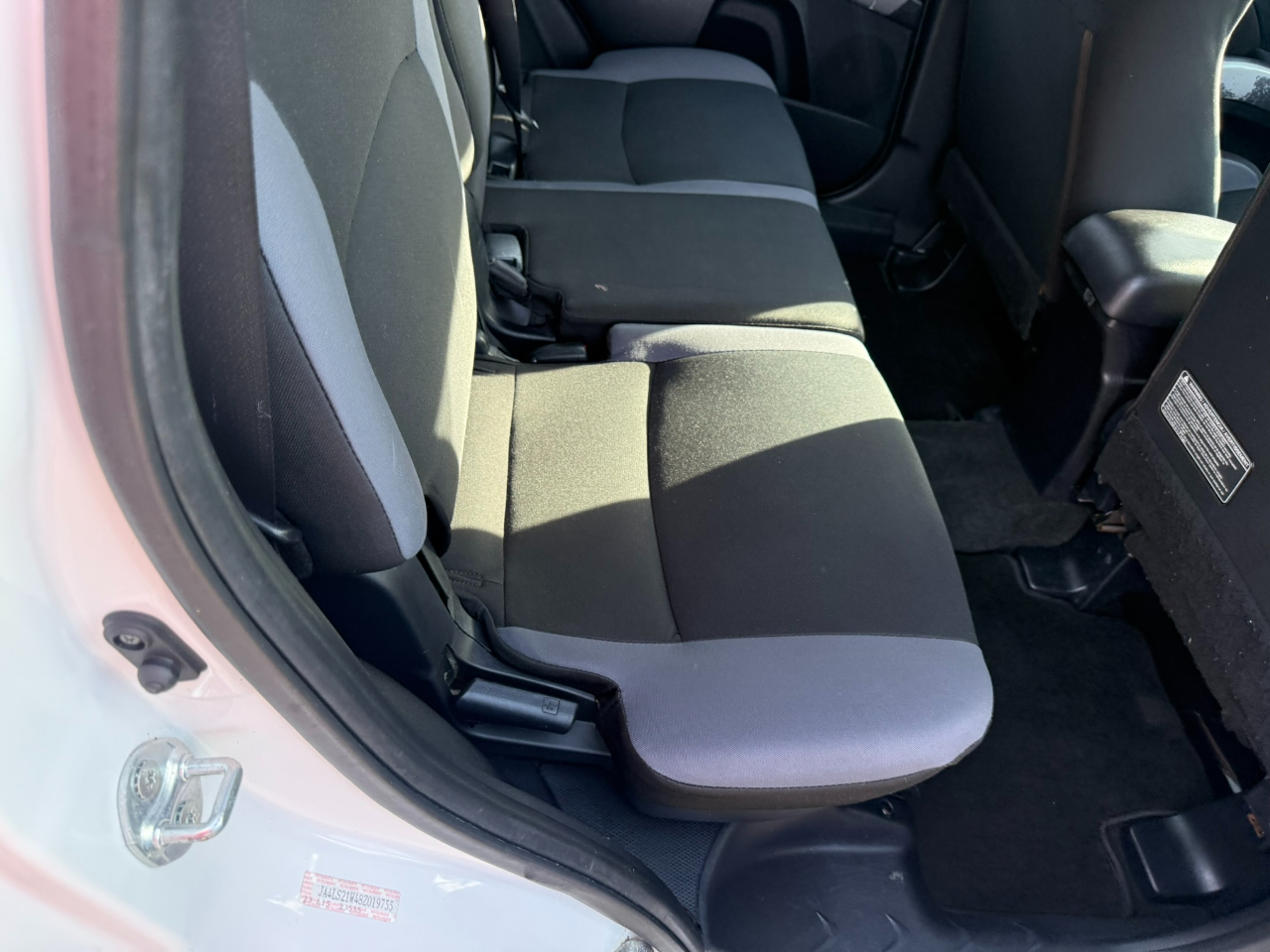 Mitsubishi Outlander 2WD 4dr ES 2008