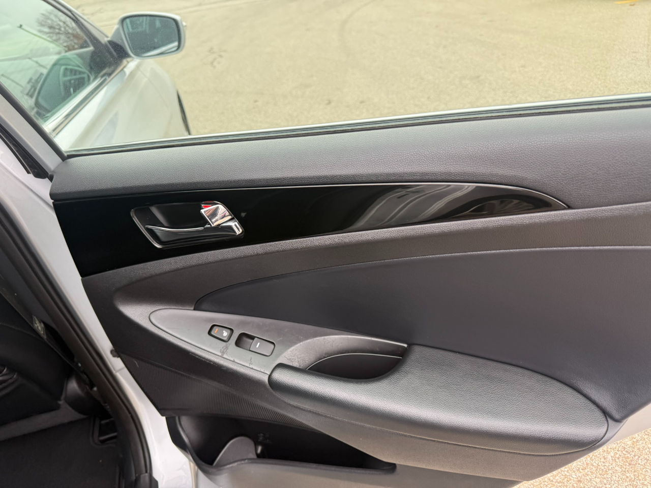 Hyundai Sonata 4dr Sdn 2.4L Auto Limited 2014