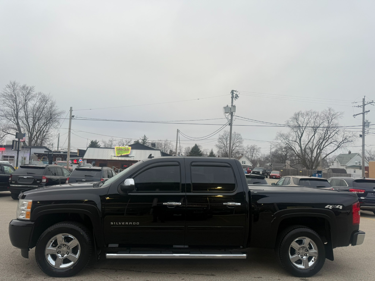 Chevrolet Silverado 1500 4WD Crew Cab 143.5" LT 2010