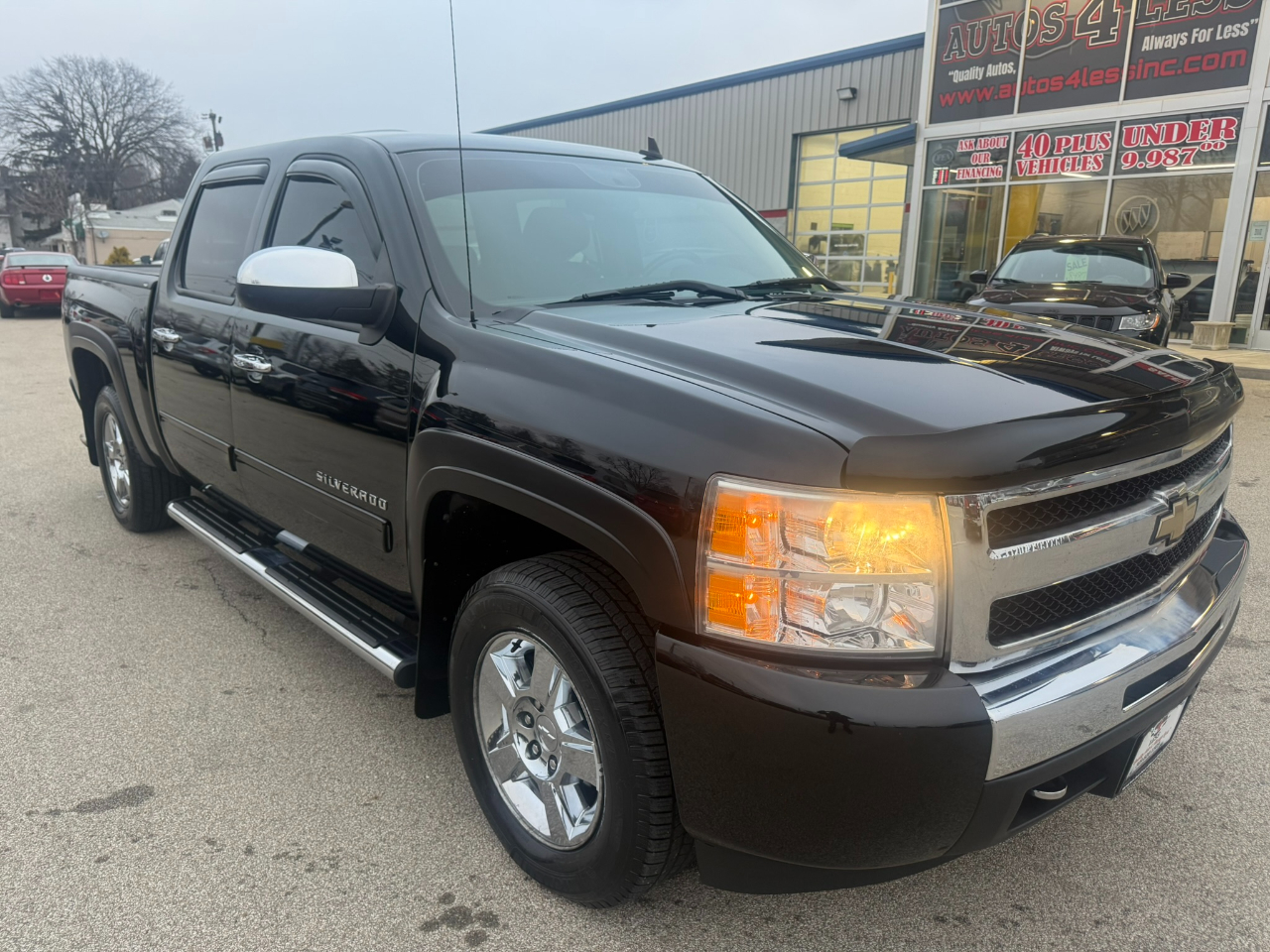 Chevrolet Silverado 1500 4WD Crew Cab 143.5" LT 2010