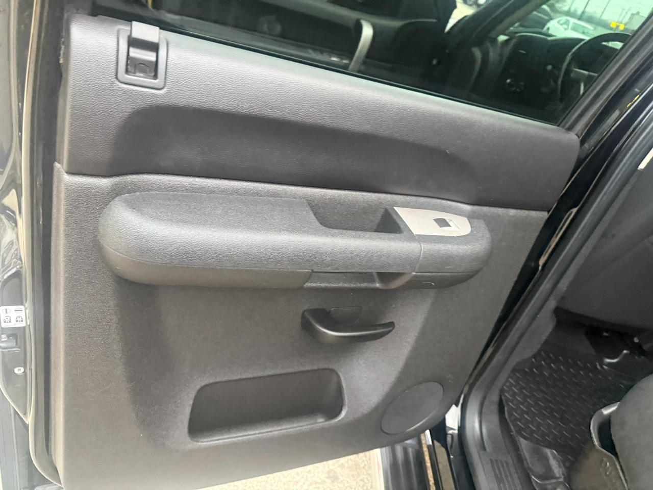 Chevrolet Silverado 1500 4WD Crew Cab 143.5" LT 2010