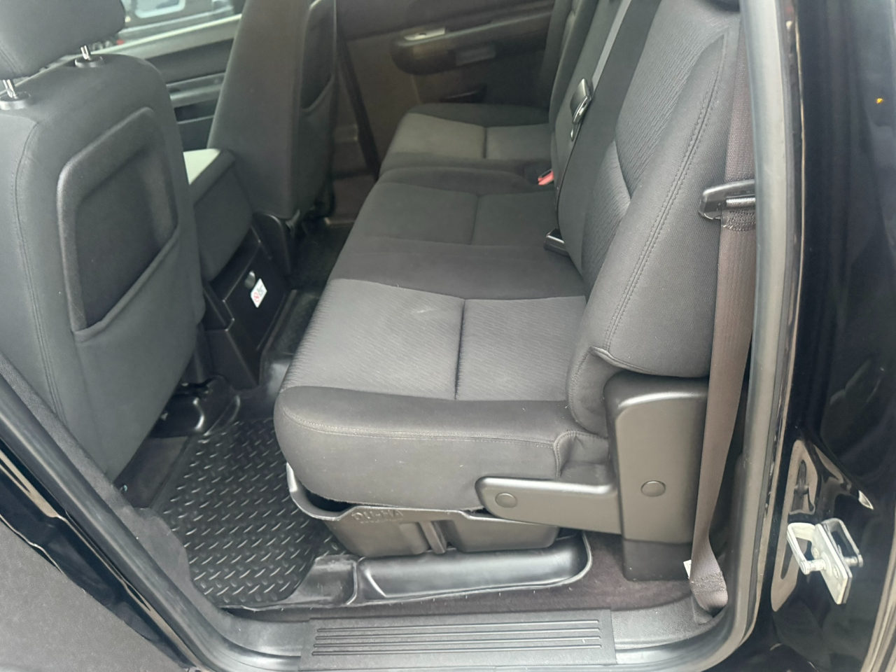 Chevrolet Silverado 1500 4WD Crew Cab 143.5" LT 2010