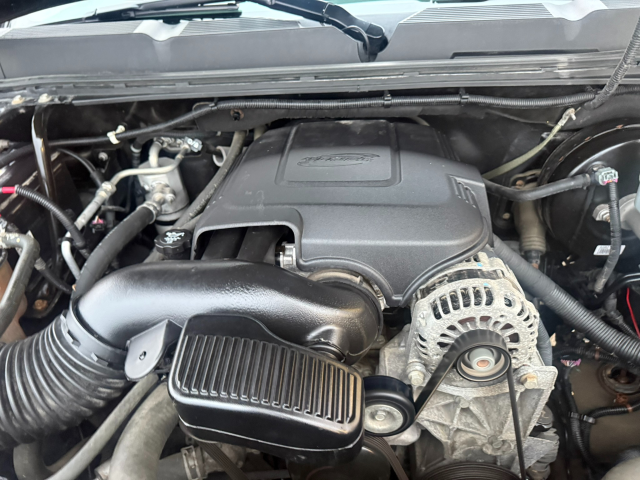 Chevrolet Silverado 1500 4WD Crew Cab 143.5" LT 2010