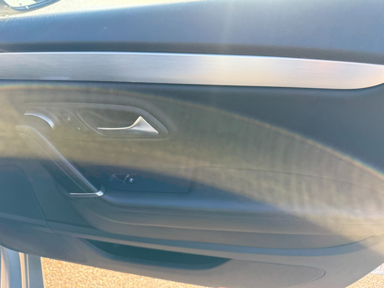 Volkswagen CC 4dr Sdn Lux 2011