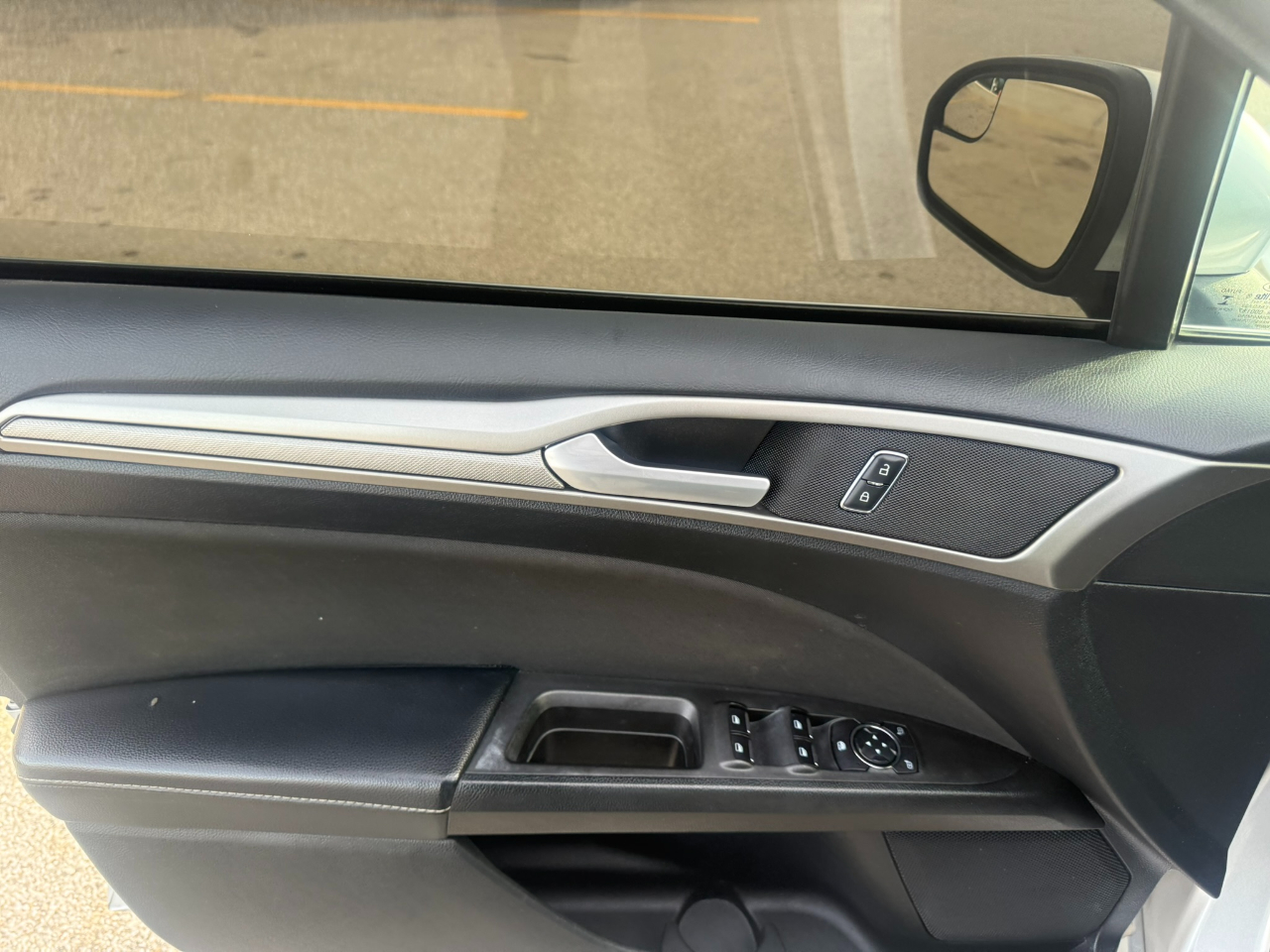 Ford Fusion SE FWD 2018