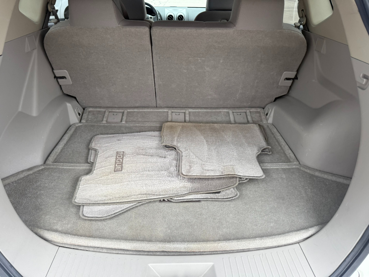 Nissan Rogue AWD 4dr SV 2012