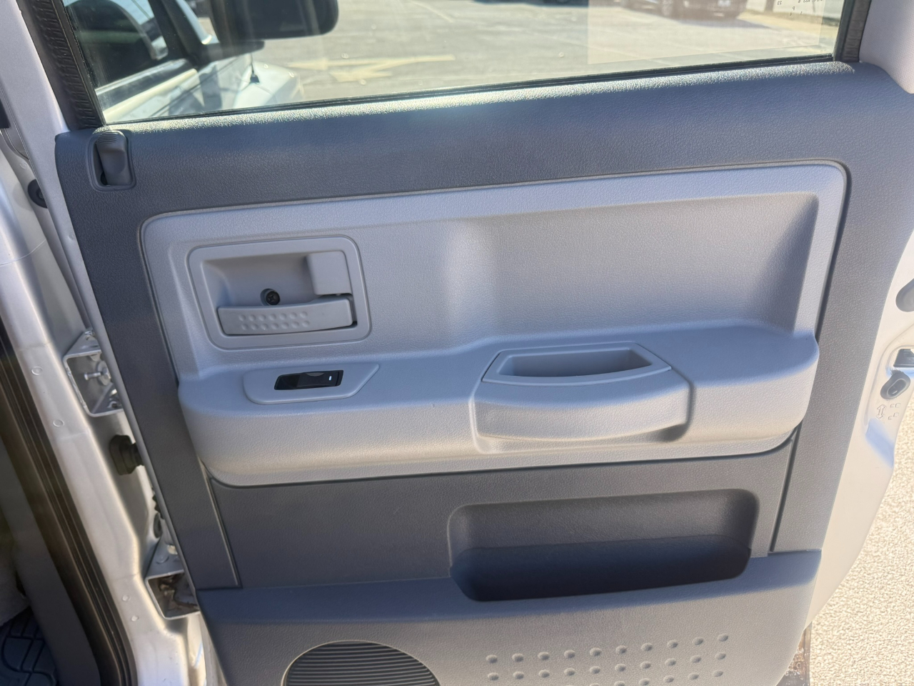 Dodge Dakota 4dr Quad Cab 131 4WD SLT 2006