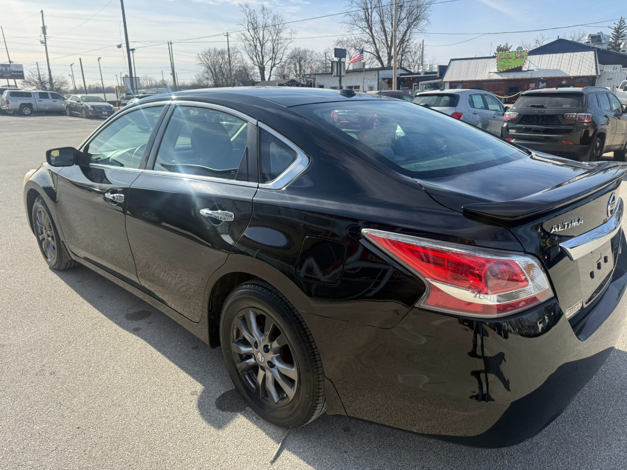 Nissan Altima 4dr Sdn I4 2.5 S 2015