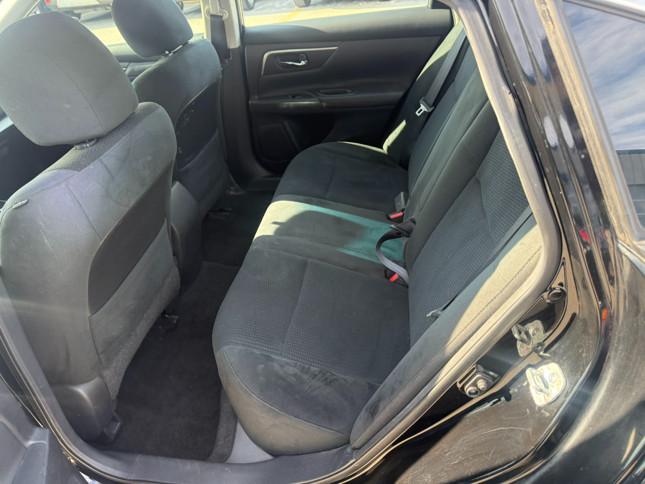 Nissan Altima 4dr Sdn I4 2.5 S 2015