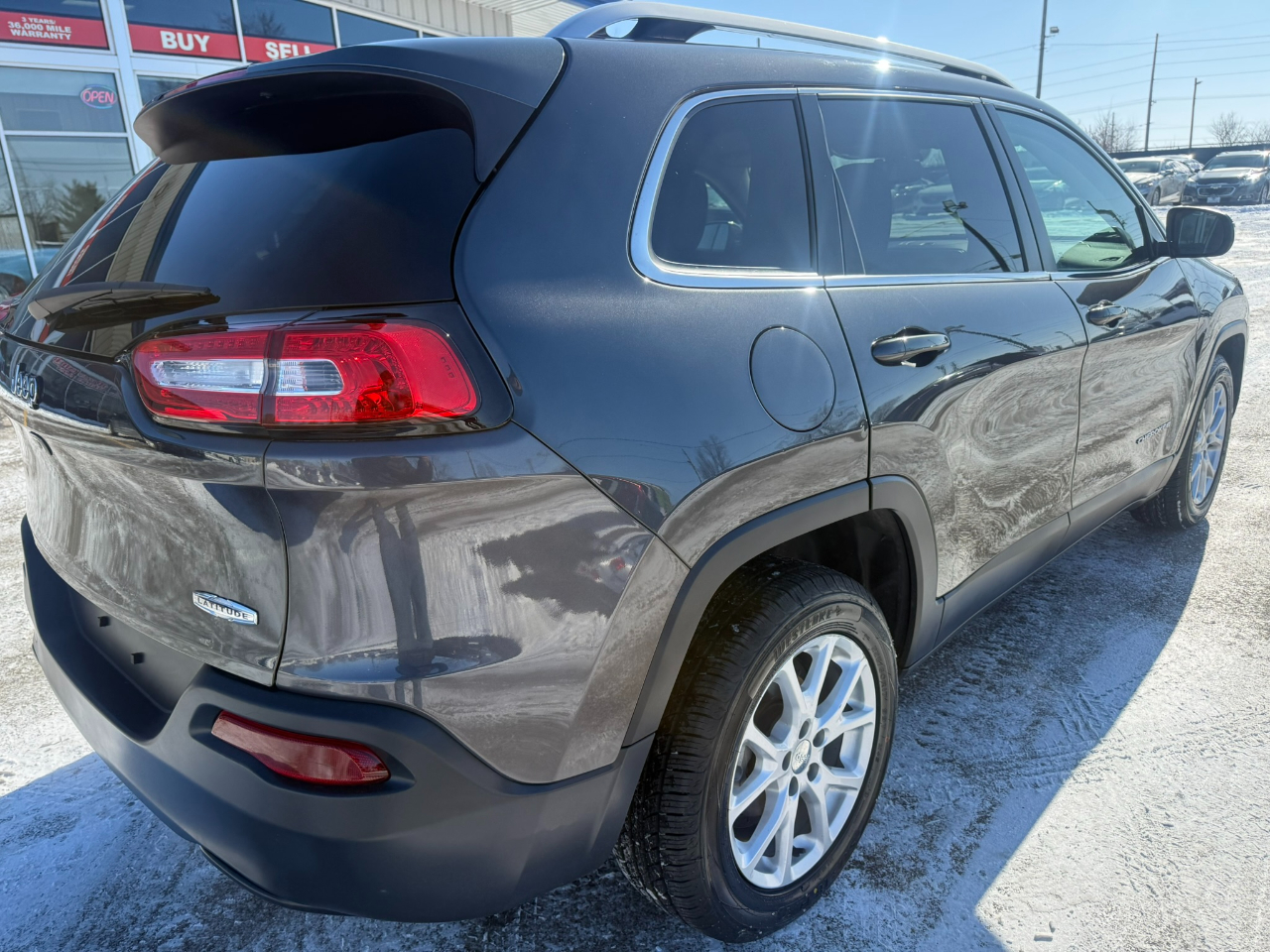 Jeep Cherokee FWD 4dr Latitude 2016
