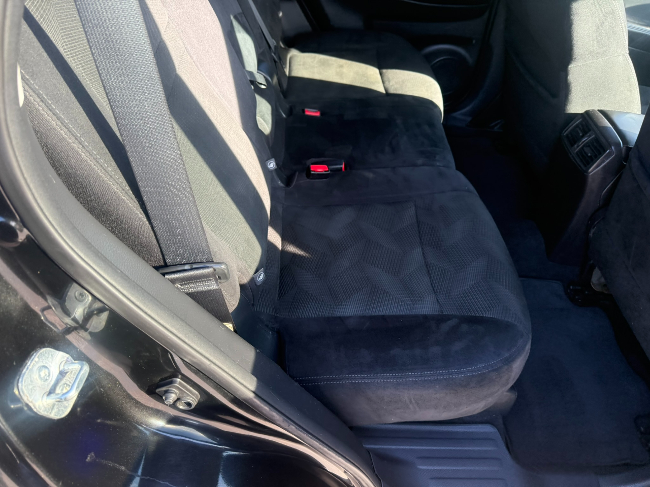 Nissan Rogue FWD 4dr SV 2016