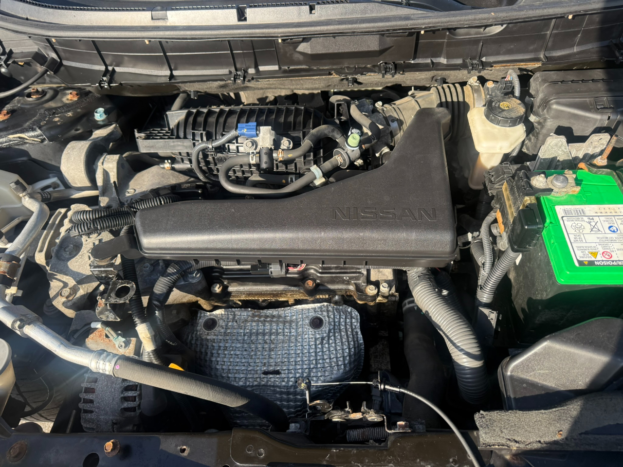 Nissan Rogue FWD 4dr SV 2016