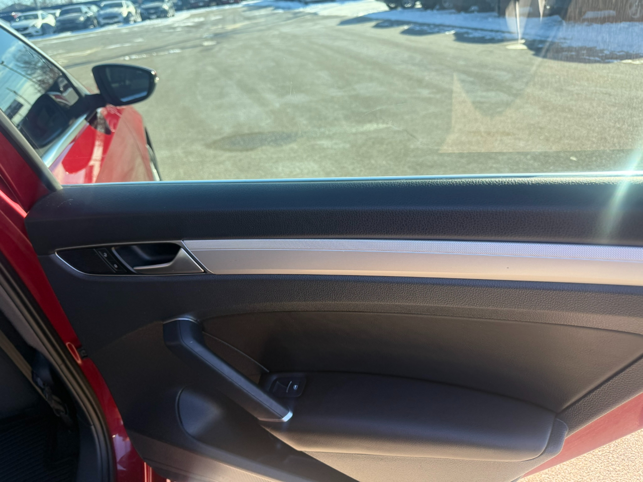 Volkswagen Passat 4dr Sdn 1.8T Auto S 2016