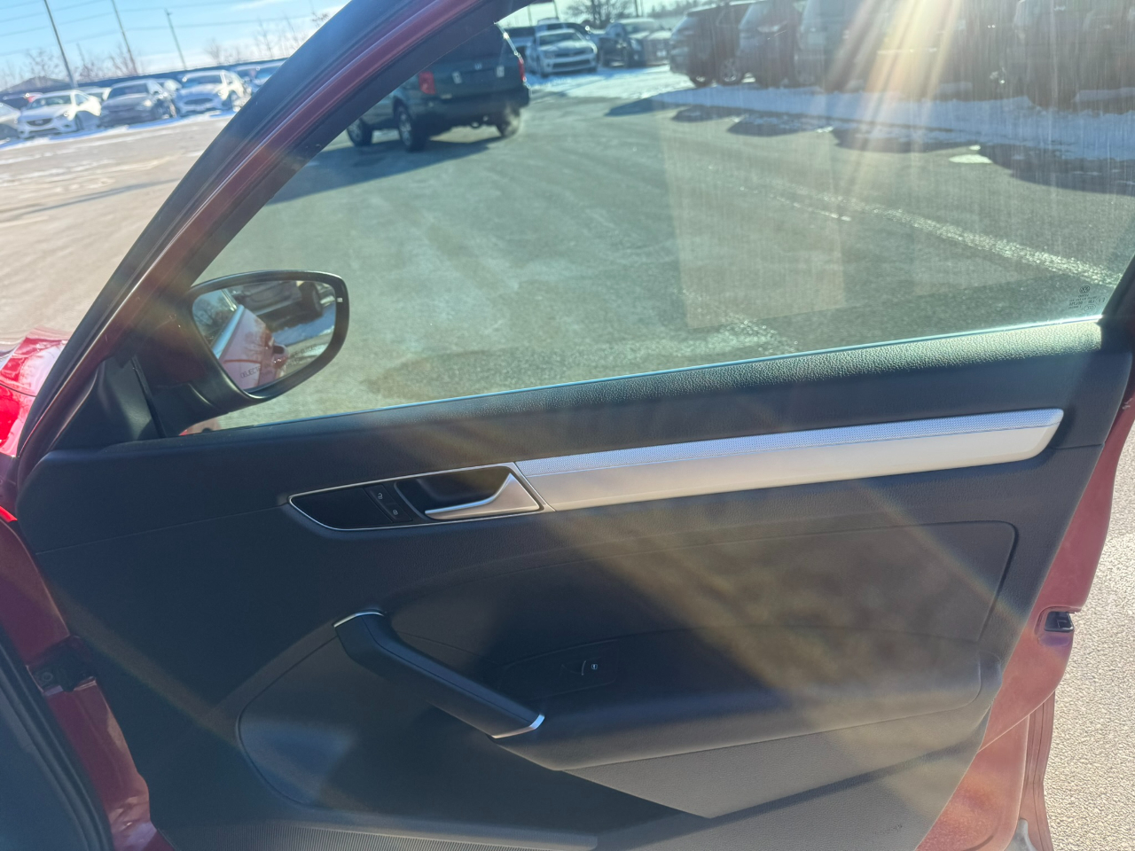 Volkswagen Passat 4dr Sdn 1.8T Auto S 2016