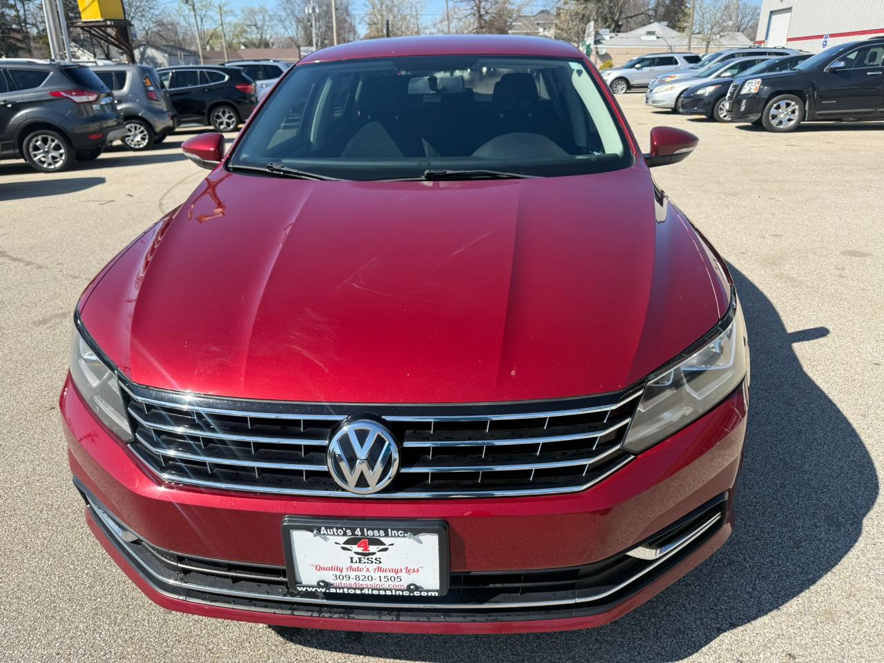 Volkswagen Passat 4dr Sdn 1.8T Auto S 2016