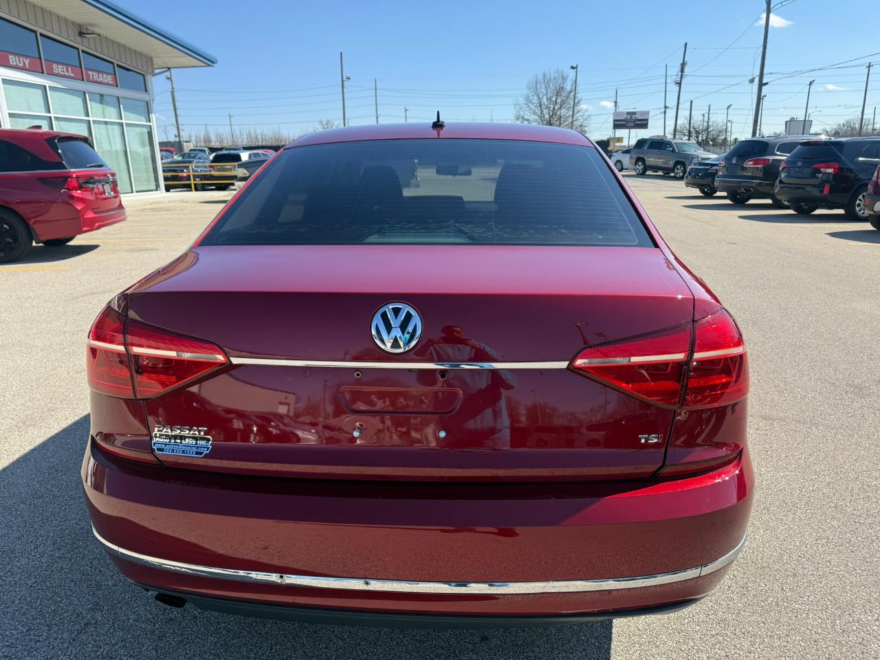 Volkswagen Passat 4dr Sdn 1.8T Auto S 2016