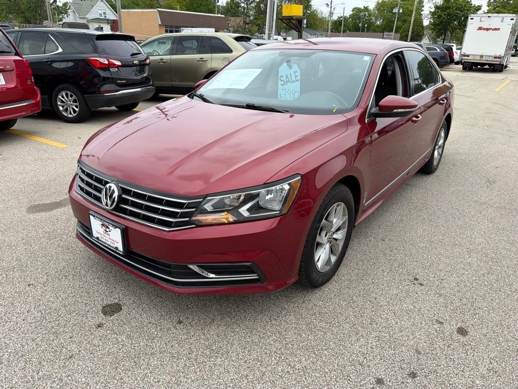 Volkswagen Passat 4dr Sdn 1.8T Auto S 2016