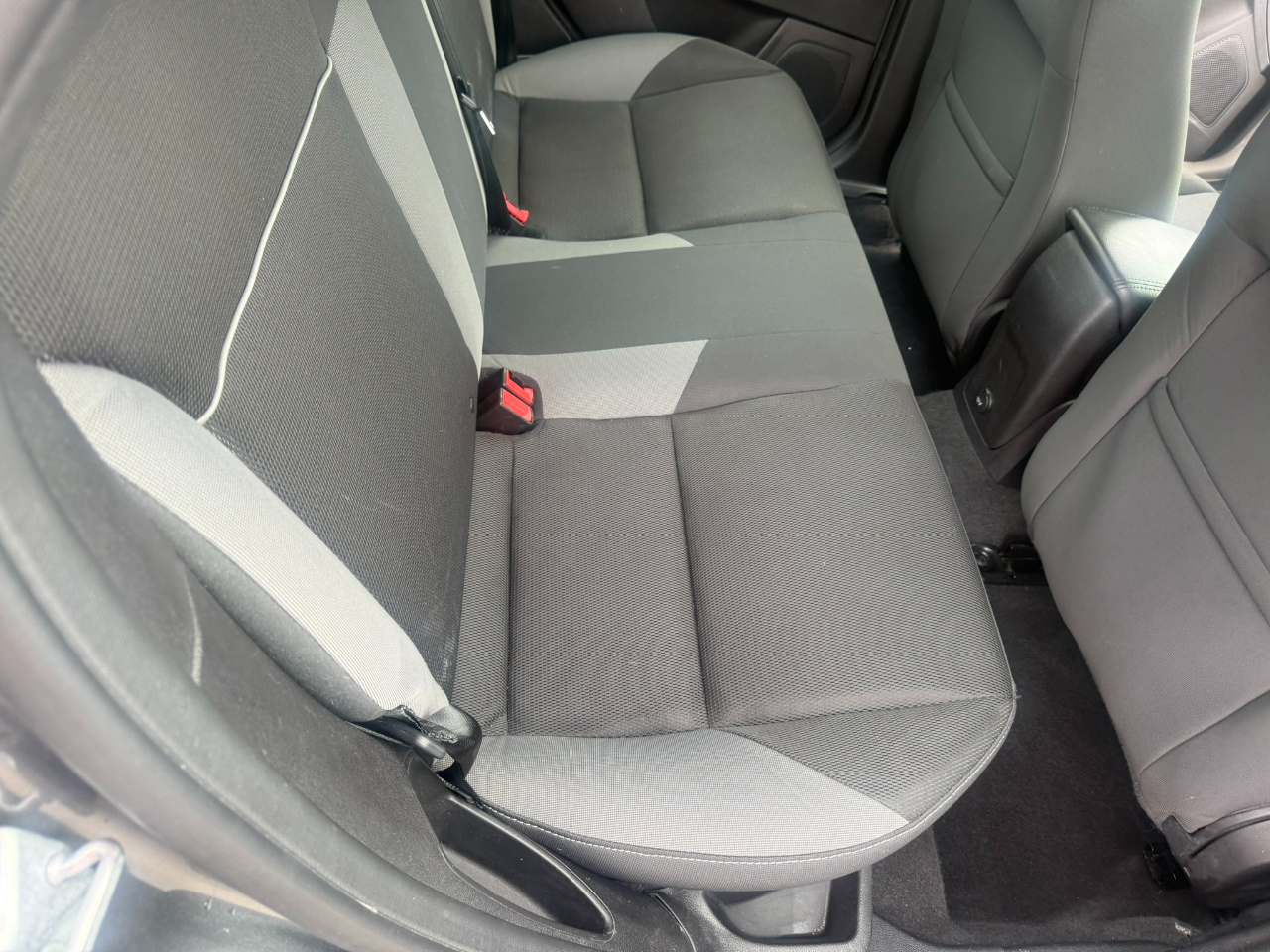 Ford Focus 4dr Sdn SE 2014