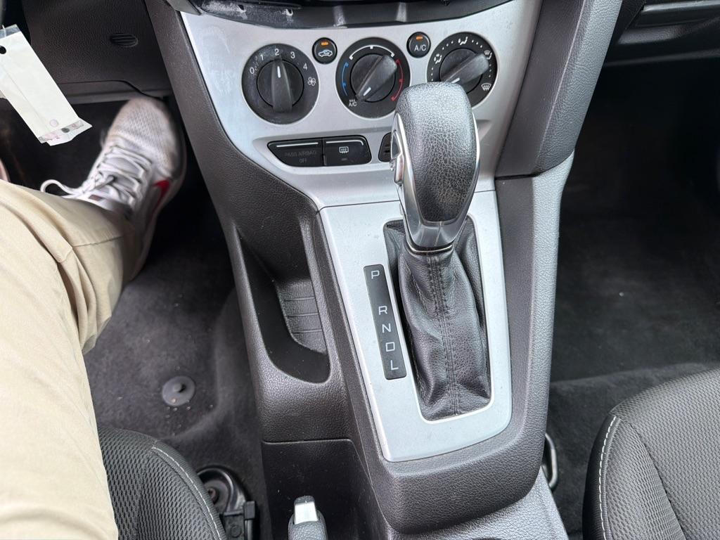 Ford Focus 4dr Sdn SE 2014