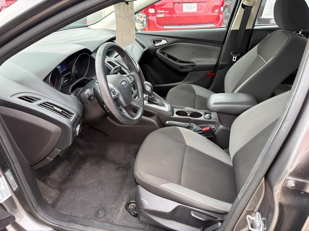 Ford Focus 4dr Sdn SE 2014