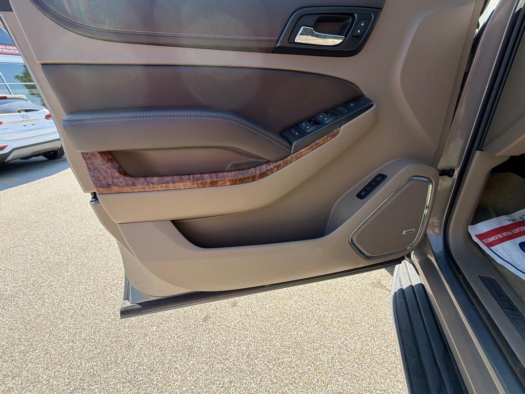 Chevrolet Tahoe 2WD 4dr Premier 2017