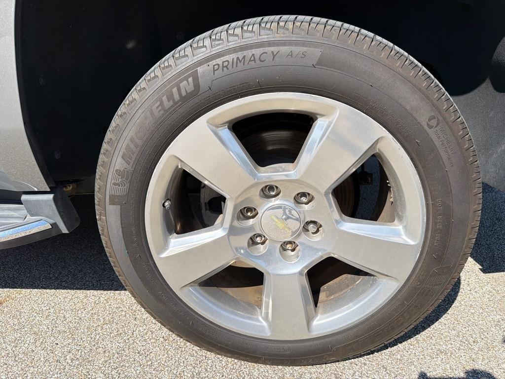 Chevrolet Tahoe 2WD 4dr Premier 2017