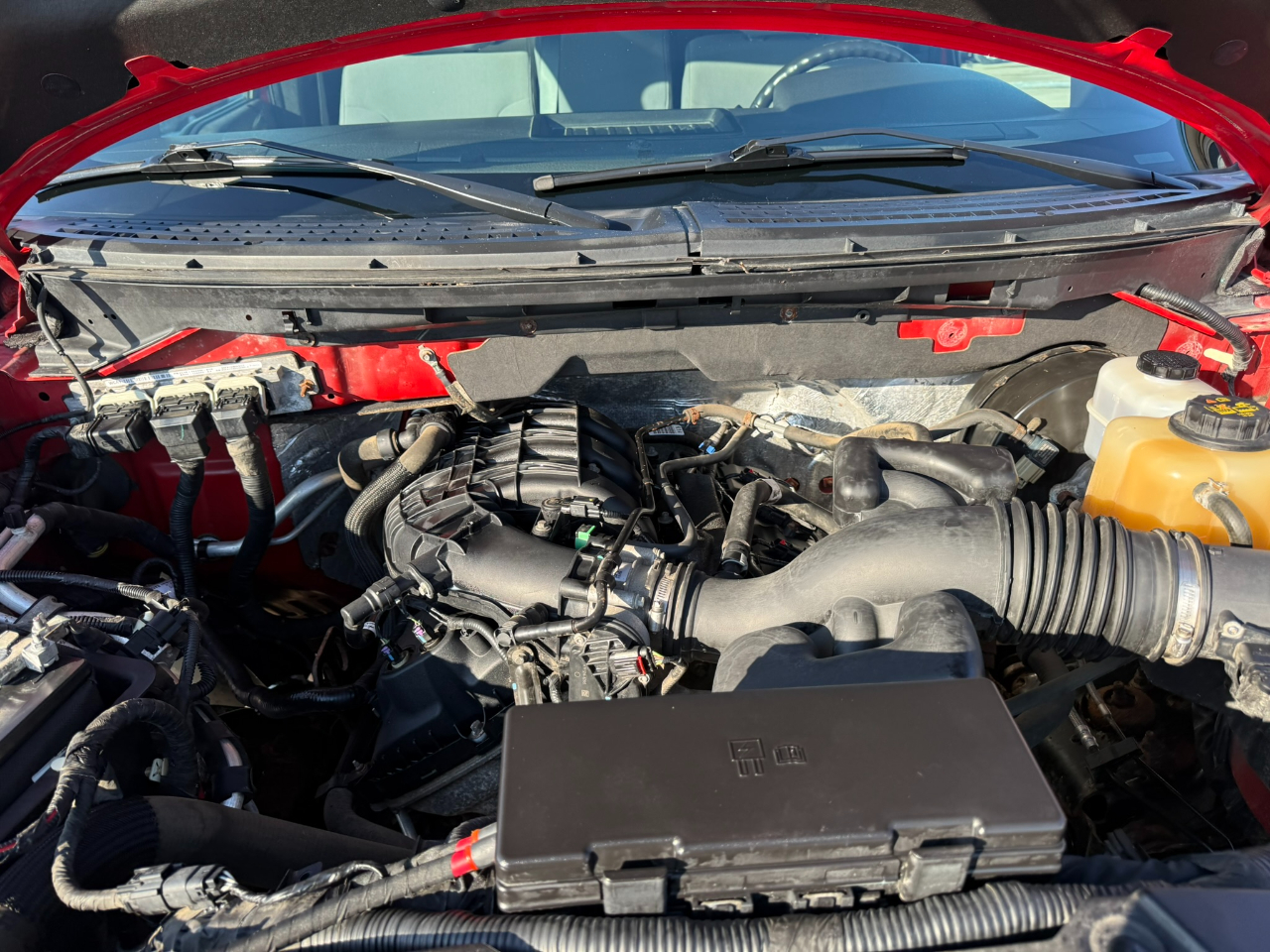 Ford F-150 2WD SuperCab 145" XLT 2012