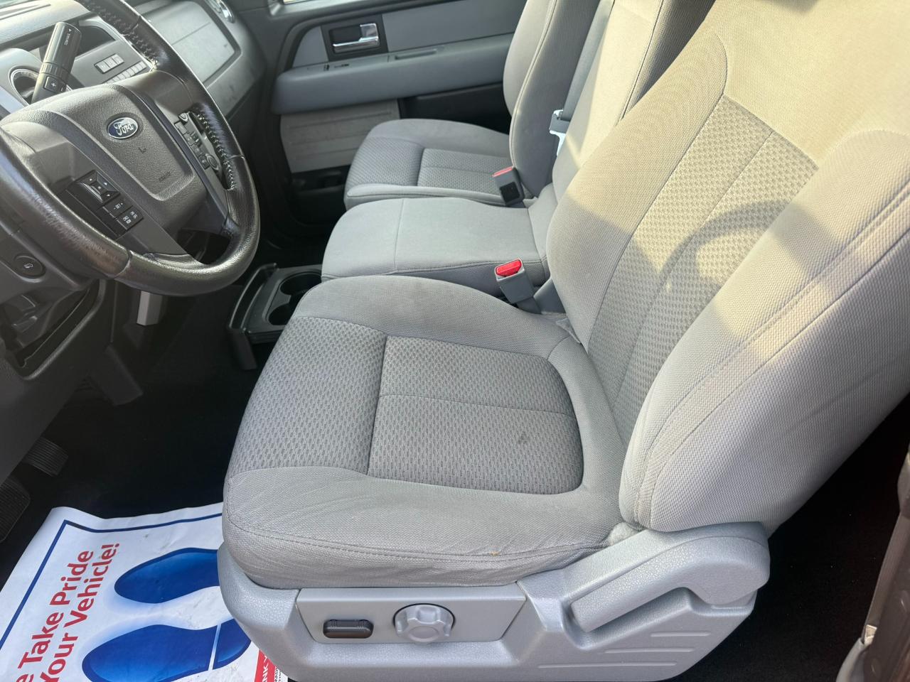 Ford F-150 2WD SuperCab 145" XLT 2012