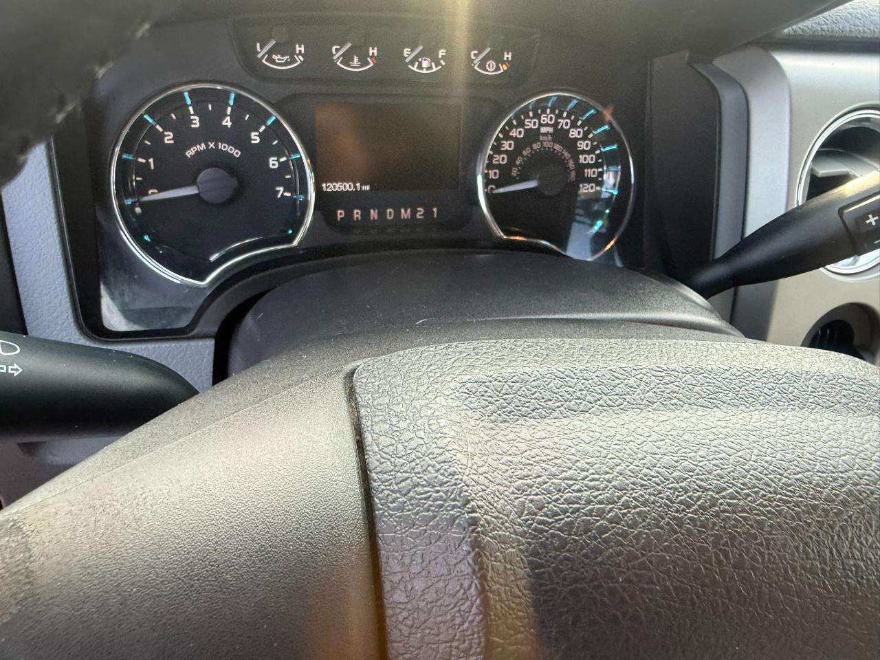 Ford F-150 2WD SuperCab 145" XLT 2012