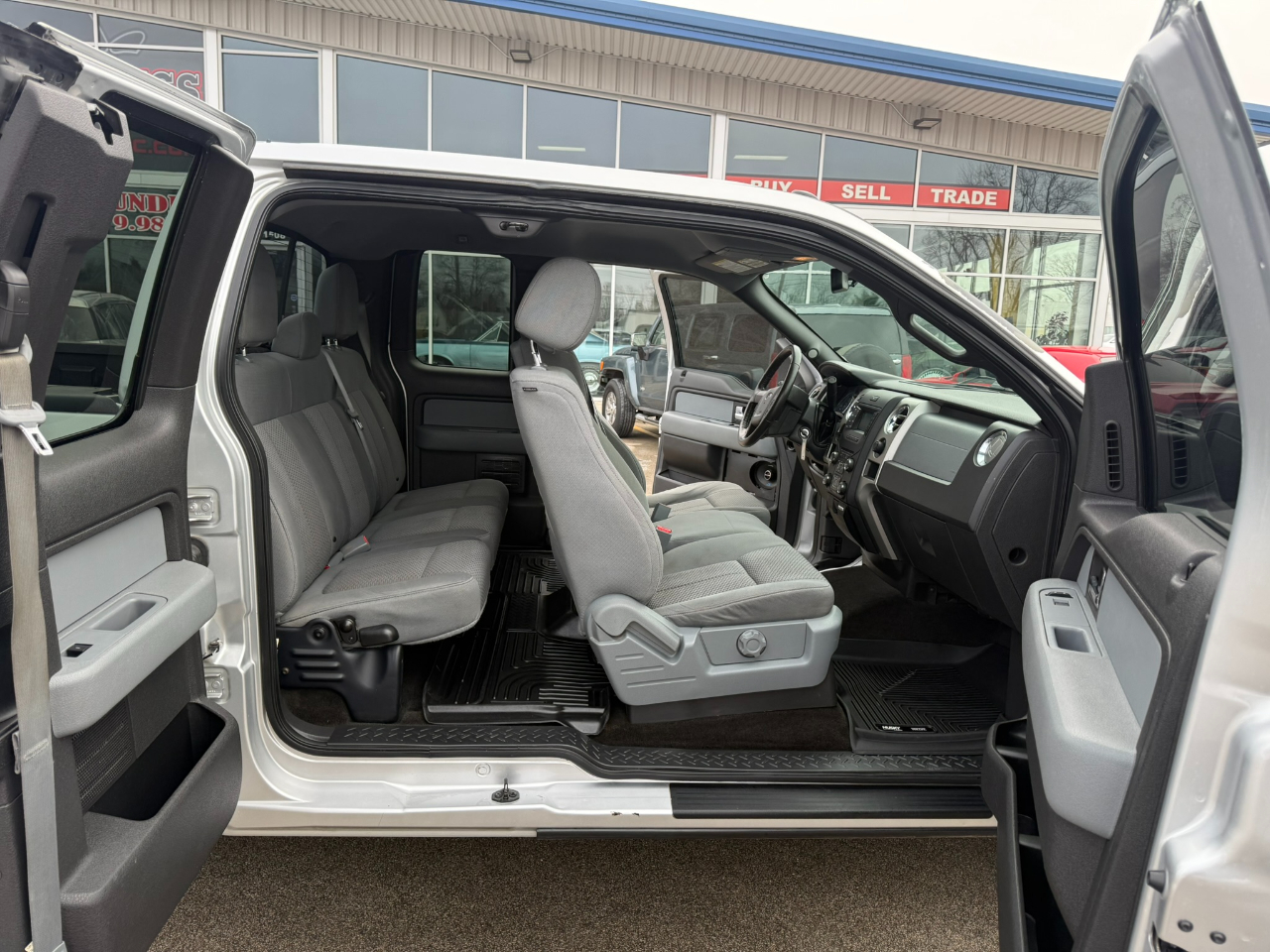 Ford F-150 2WD SuperCab 145" XLT 2014