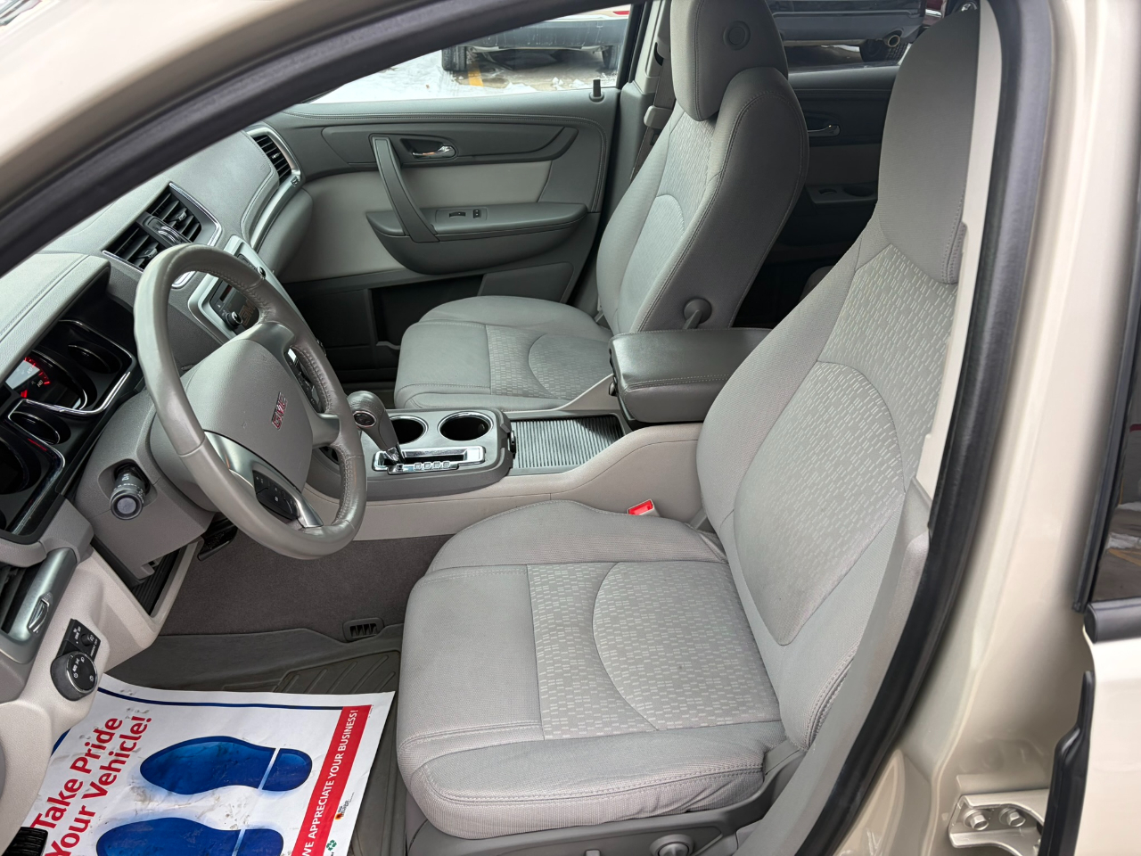 GMC Acadia FWD 4dr SLE2 2014