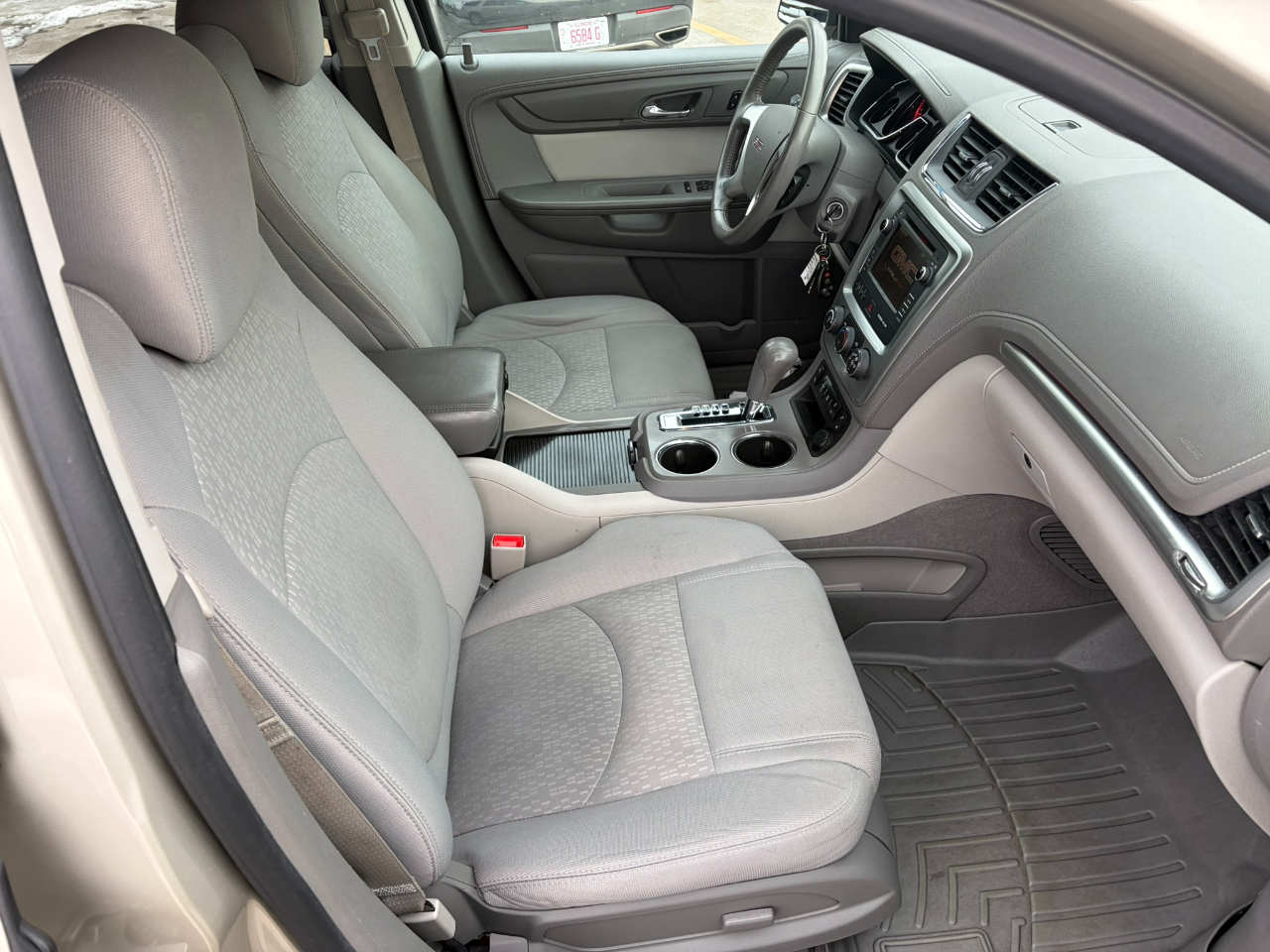 GMC Acadia FWD 4dr SLE2 2014