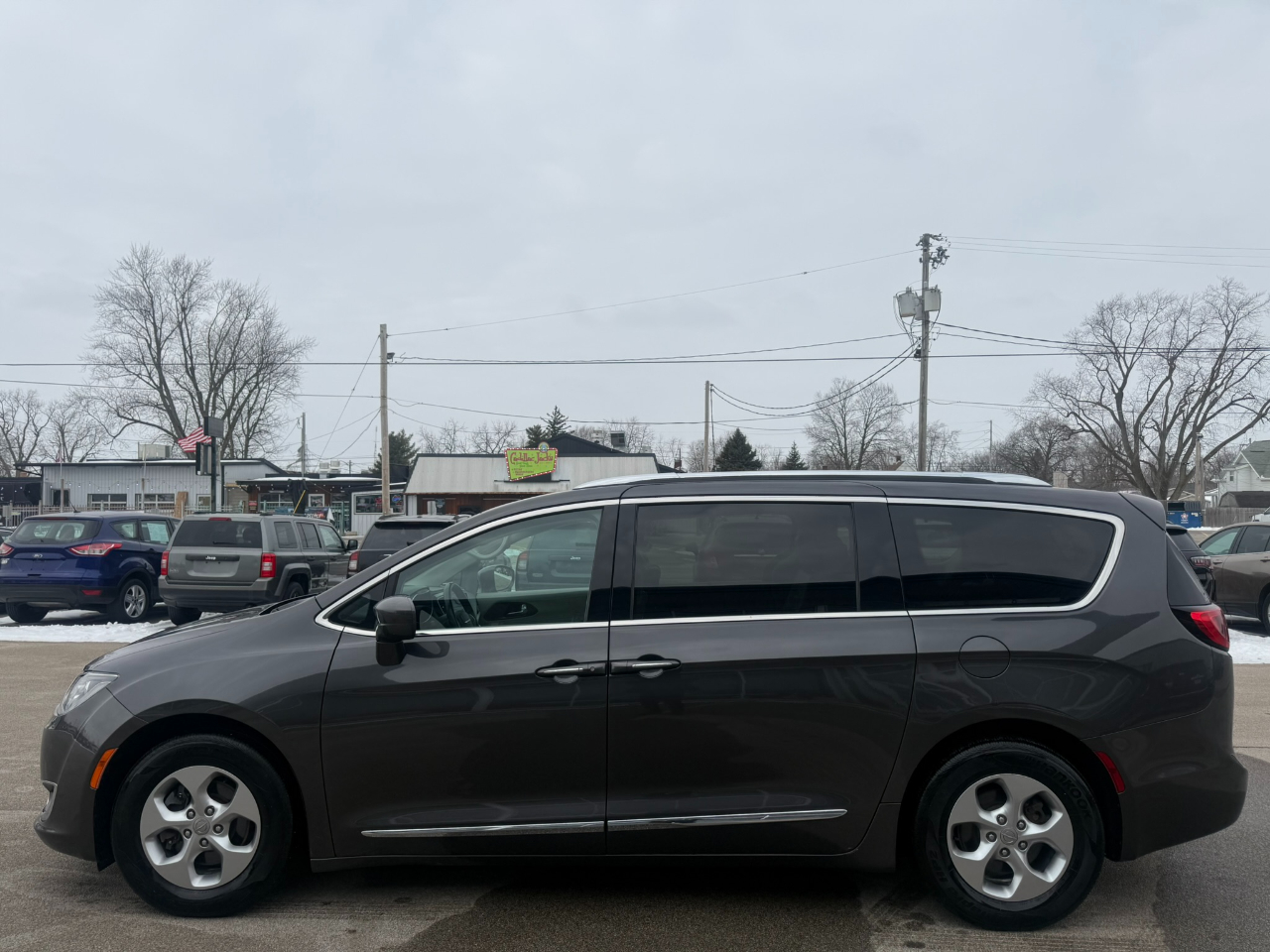 Chrysler Pacifica Touring-L Plus FWD 2017