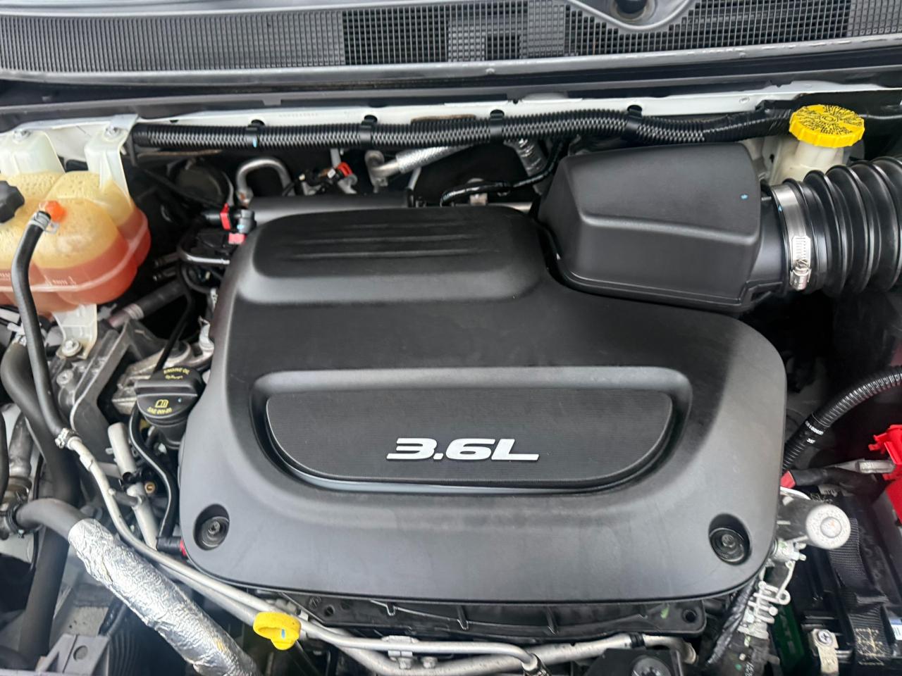 Chrysler Pacifica Touring L FWD 2018