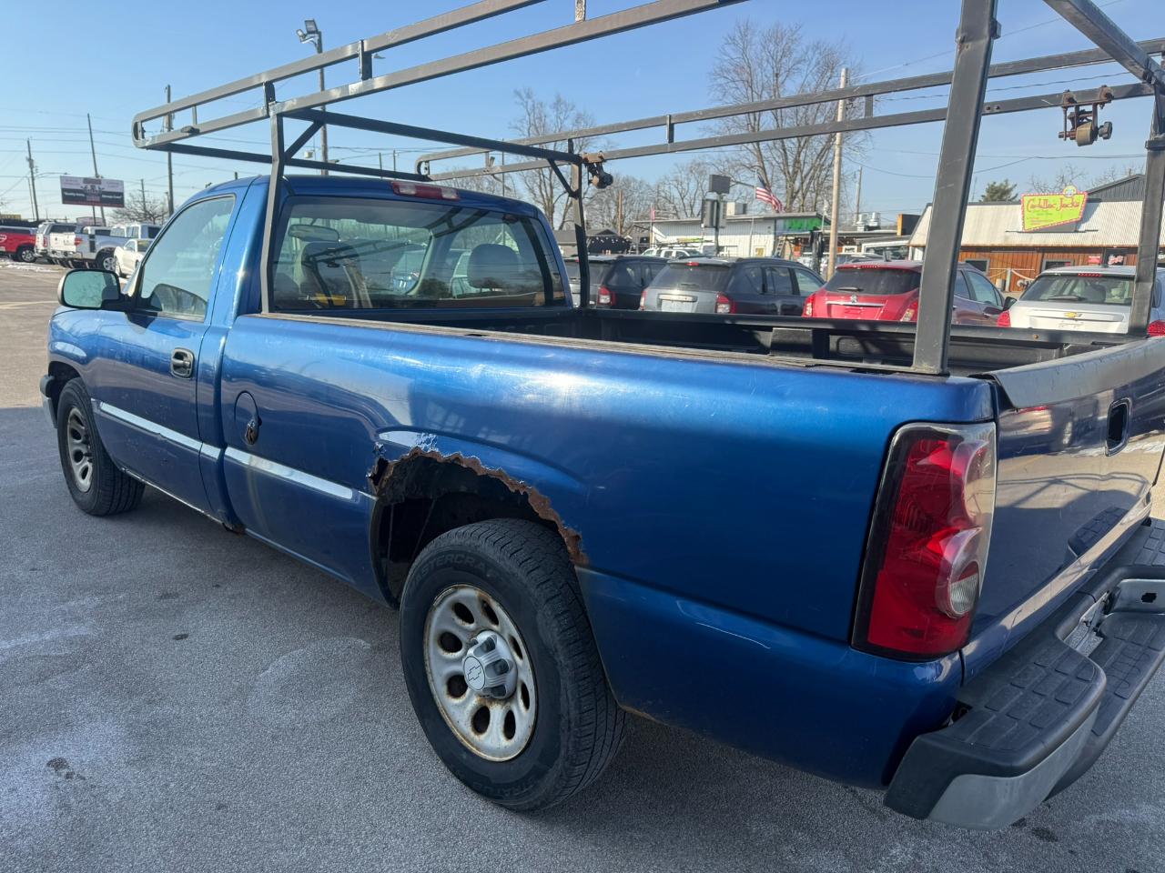 Chevrolet Silverado 1500 Reg Cab 133.0" WB 2WD Work Truck 2006