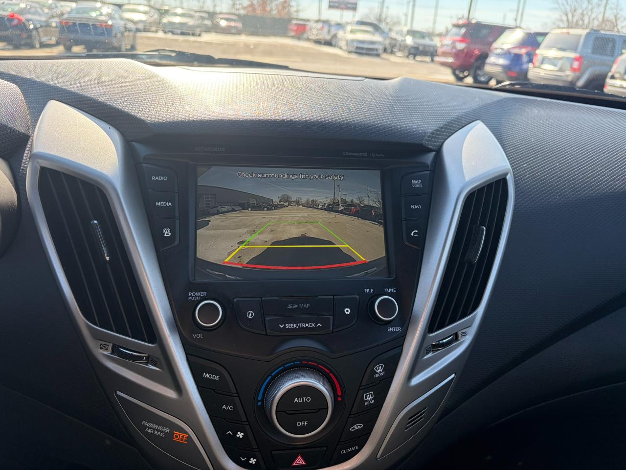 Hyundai Veloster Value Edition 3D Coupe 2017