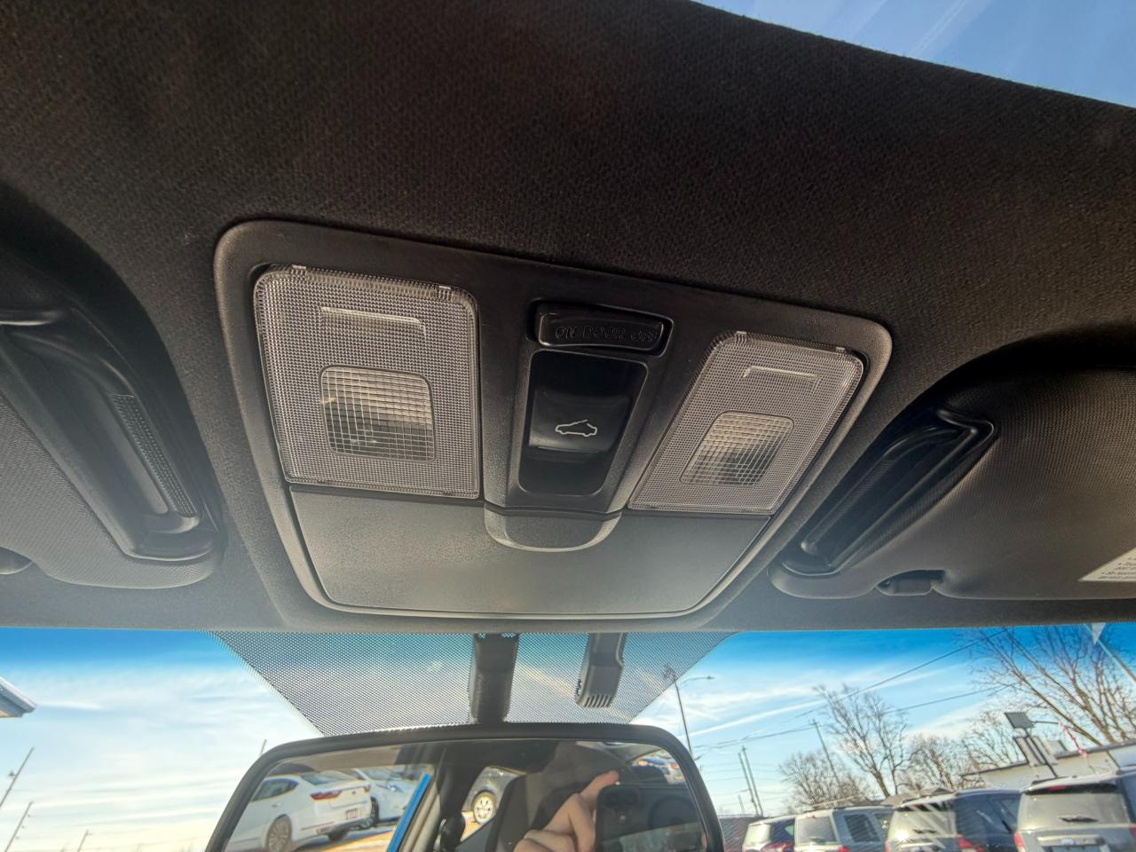 Hyundai Veloster Value Edition 3D Coupe 2017