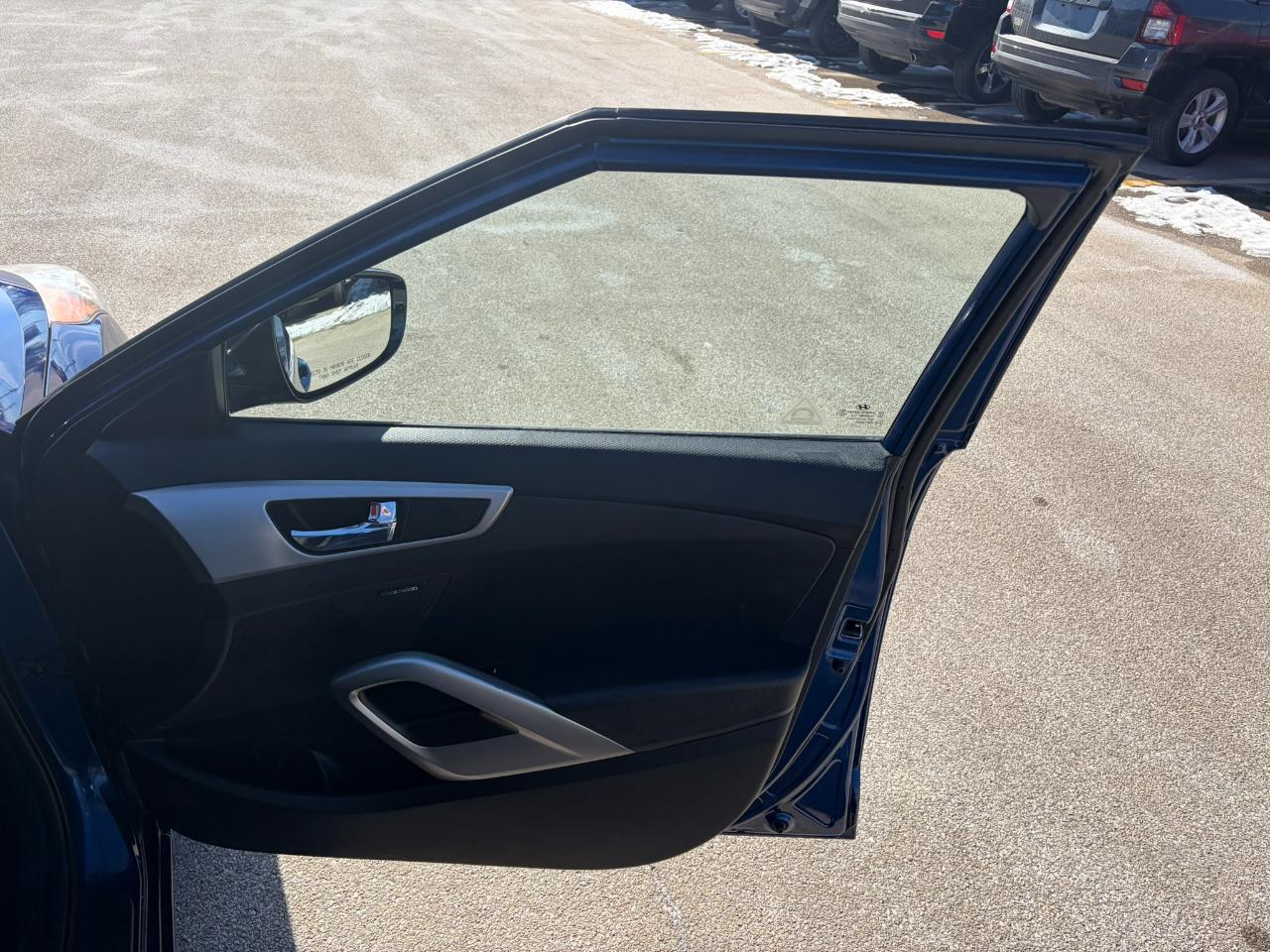 Hyundai Veloster Value Edition 3D Coupe 2017