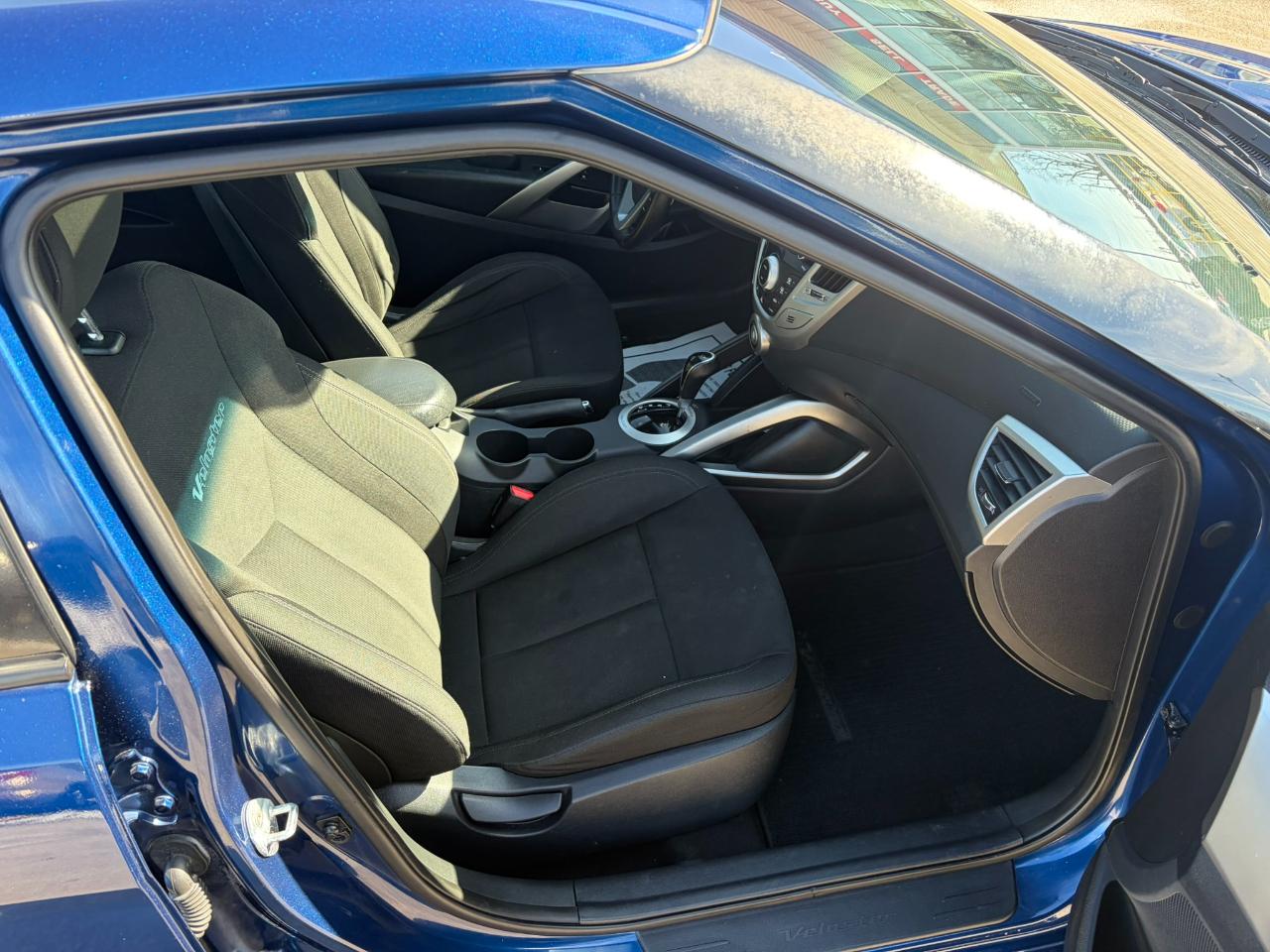 Hyundai Veloster Value Edition 3D Coupe 2017