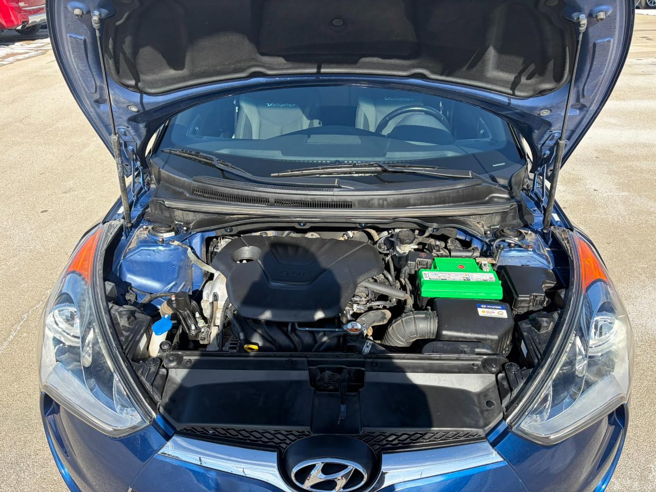 Hyundai Veloster Value Edition 3D Coupe 2017