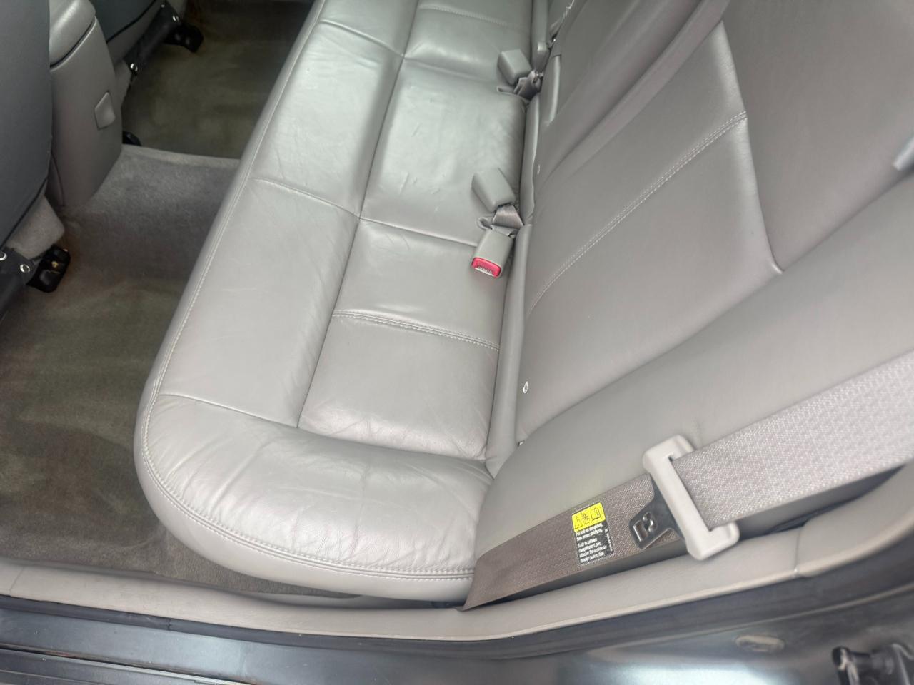 Chevrolet Impala 4dr Sdn LS 2004