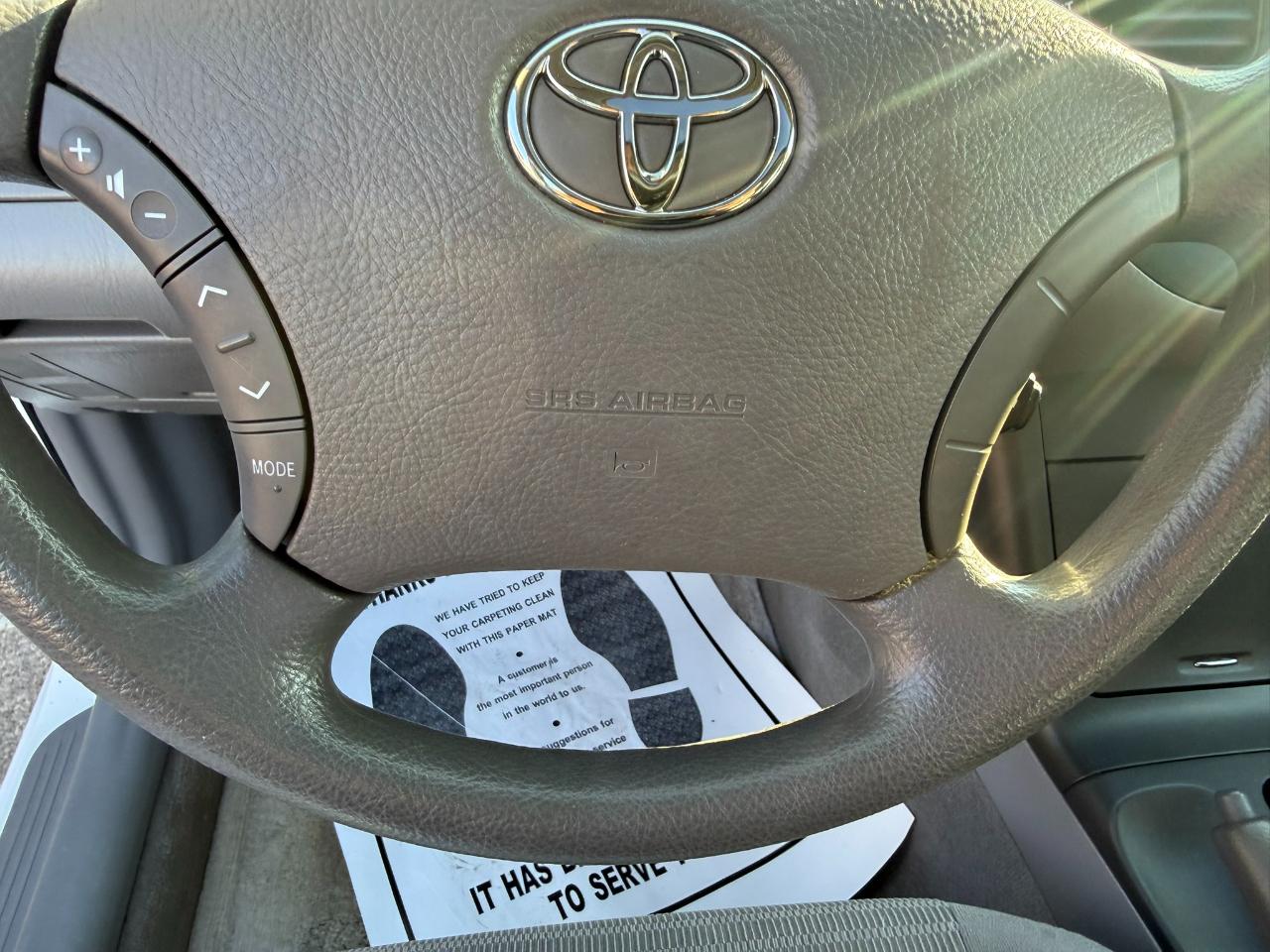 Toyota Camry 4dr Sdn LE Auto 2006