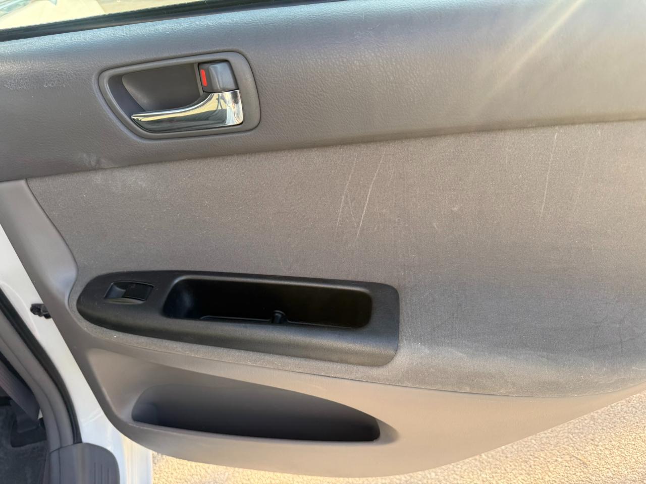 Toyota Camry 4dr Sdn LE Auto 2006