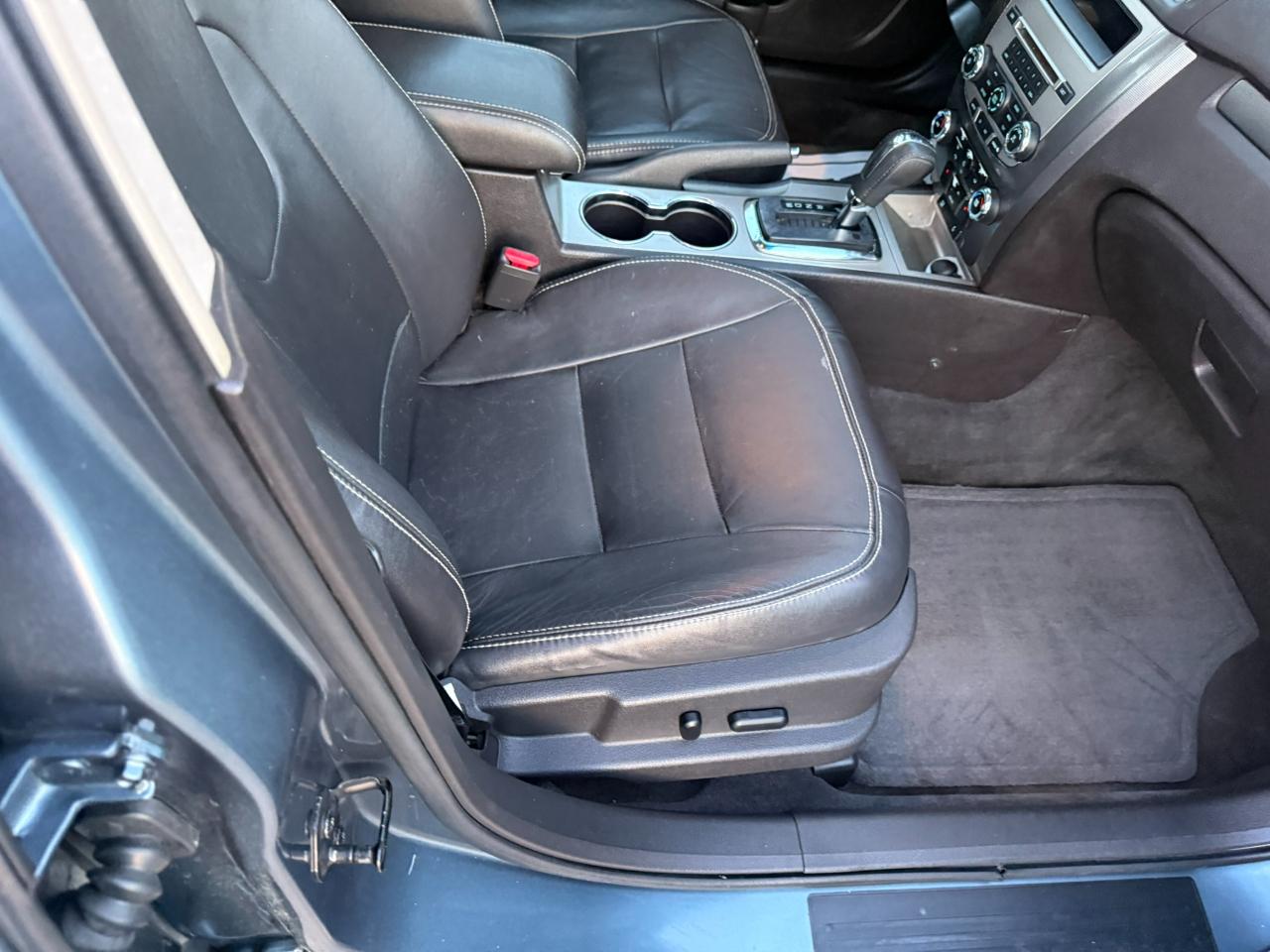 Ford Fusion 4dr Sdn SEL FWD 2011